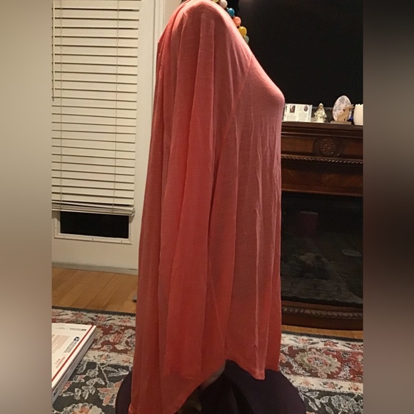 🌻NWT LIVI ACTIVE 22/24 CORAL SCOOP NECK ACTIVE TOP - Picture 5 of 12